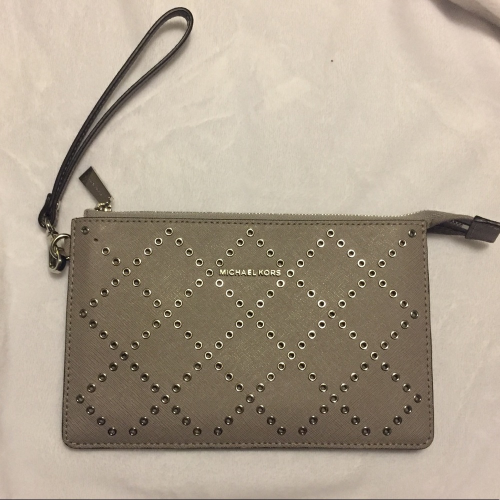 Michael Kors Daniela Grommeted Leather Wristlet